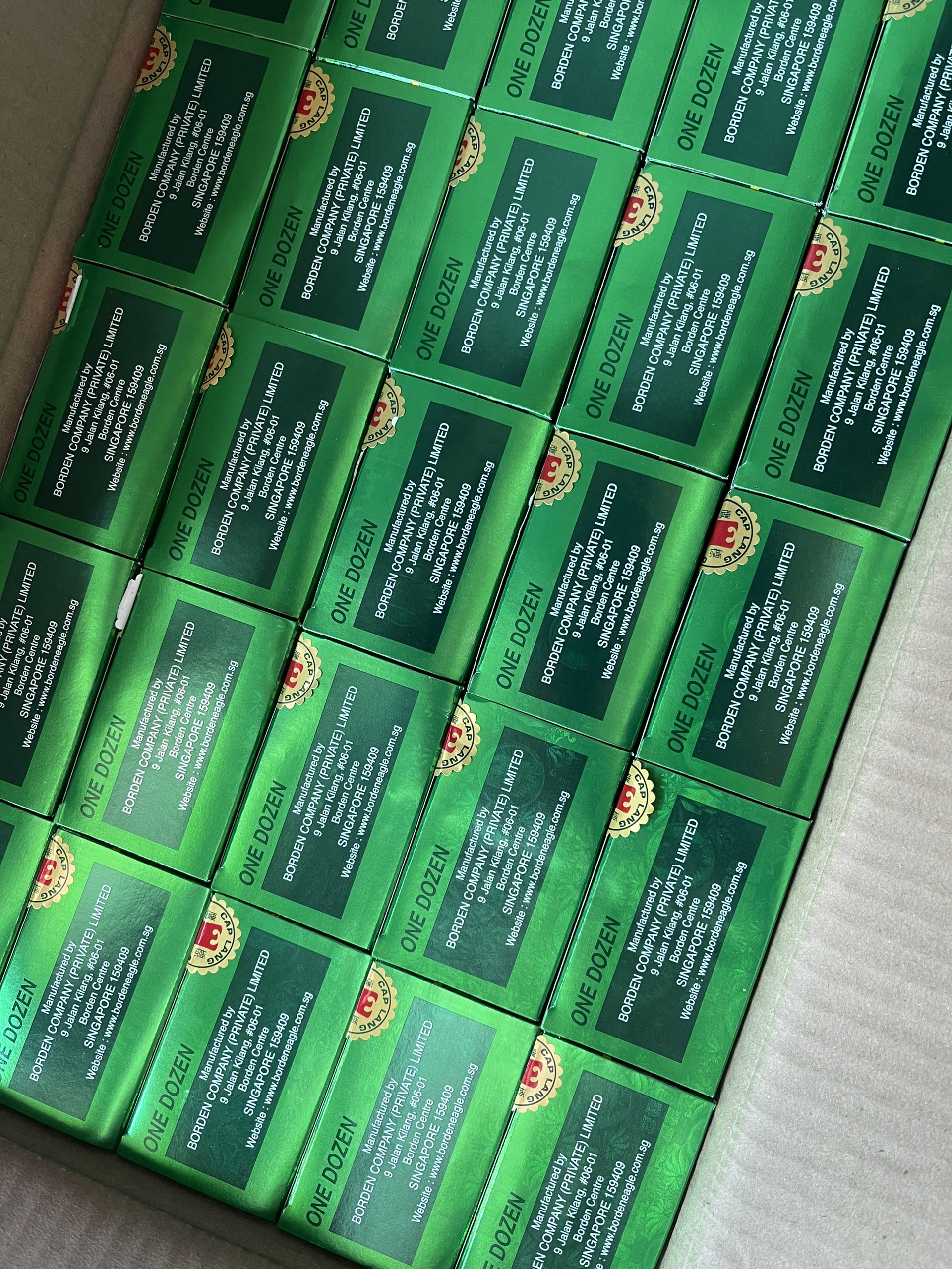 01 lô 12 chai dầu gió xanh con ó 3ml