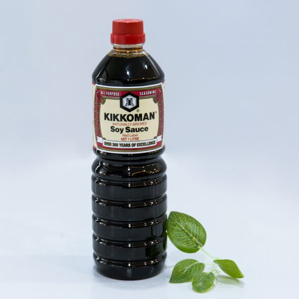 Nước tương soy sauce hiệu Kikkoman chai nhựa 1L