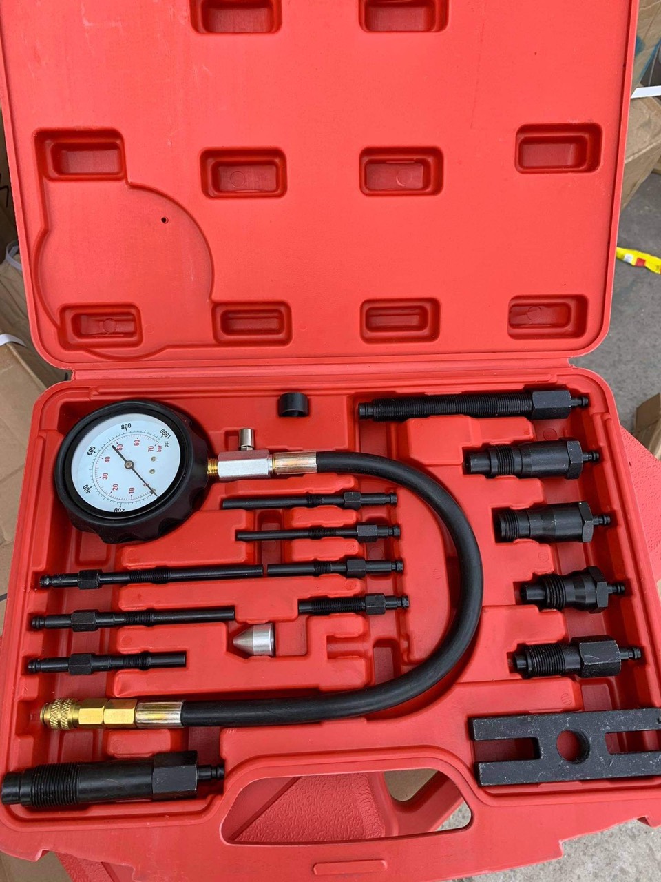 Bộ đo áp suất buồng đốt máy dầu, Đồng hồ đo áp suất buồng đốt máy dầu TU-15B