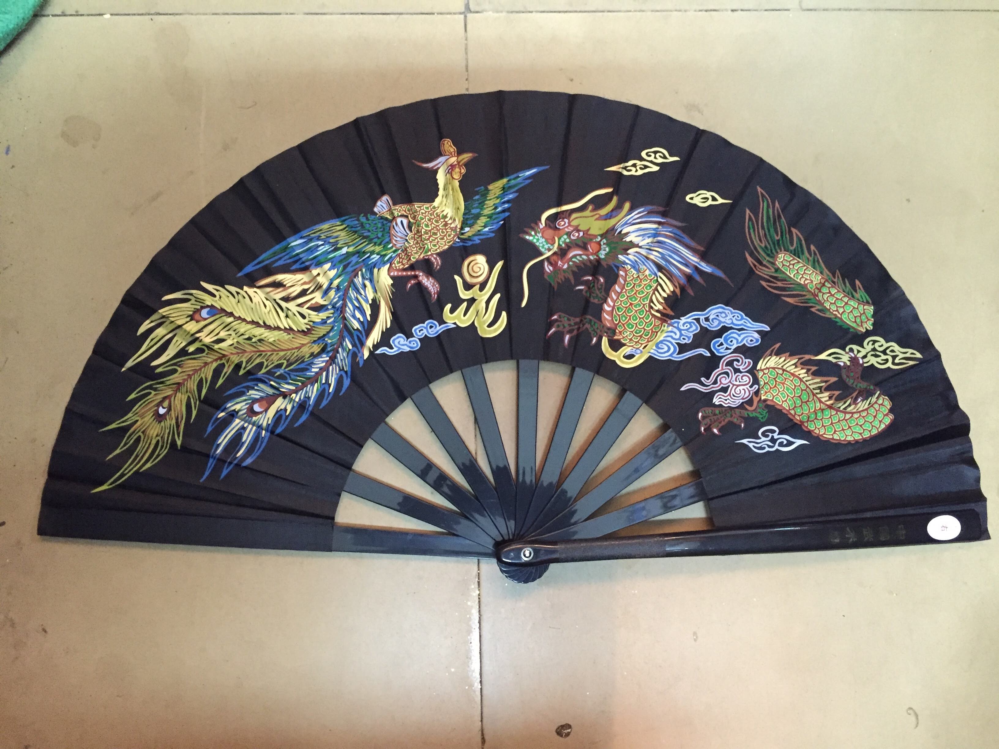 Quạt Võ Thuật cao cấp  Quạt Kung Fu cao cấp ( màu đen )