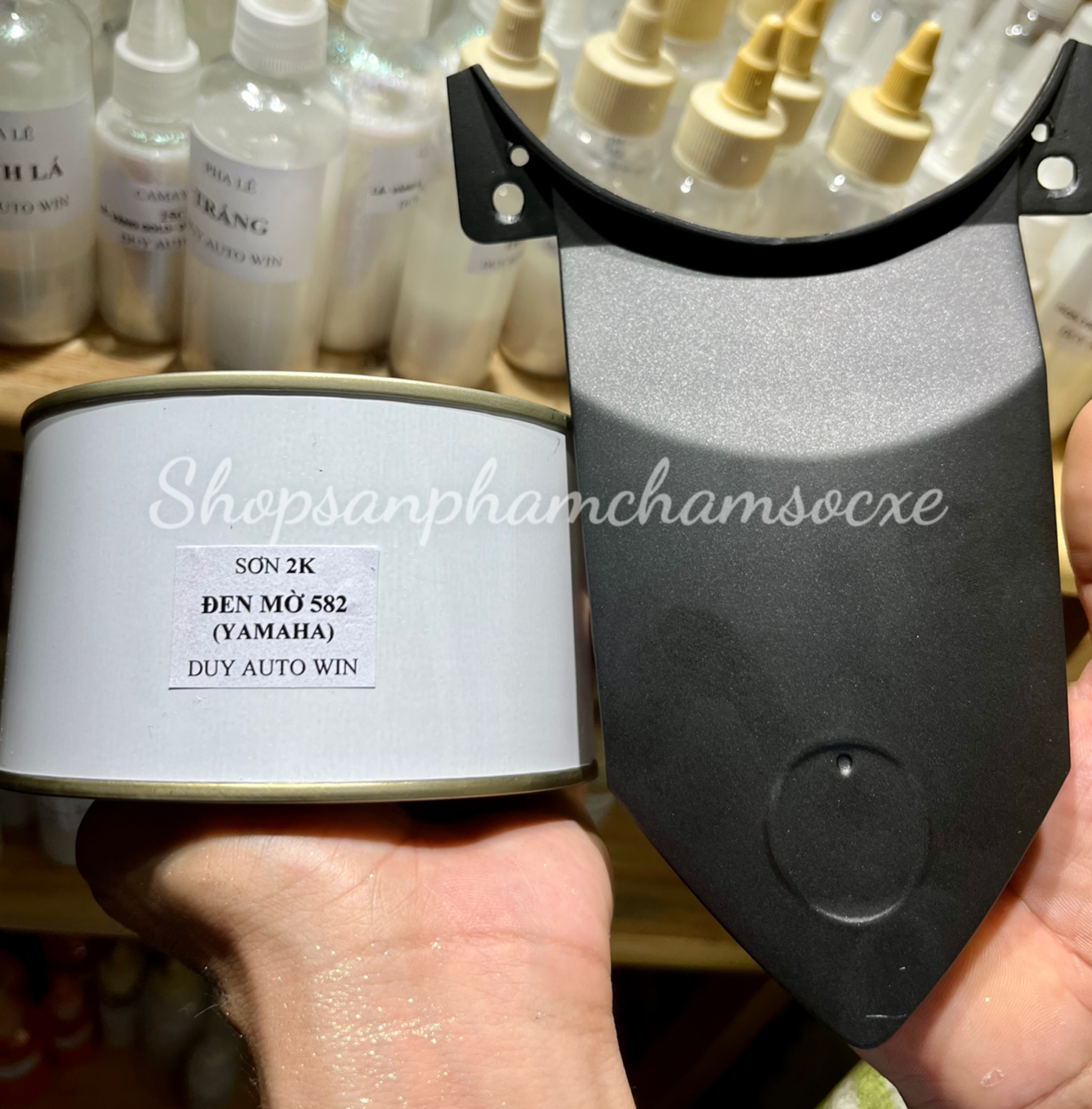 Đen mờ 0582 yamaha exciter - sơn 2k đóng lon 1kg và 0.5kg