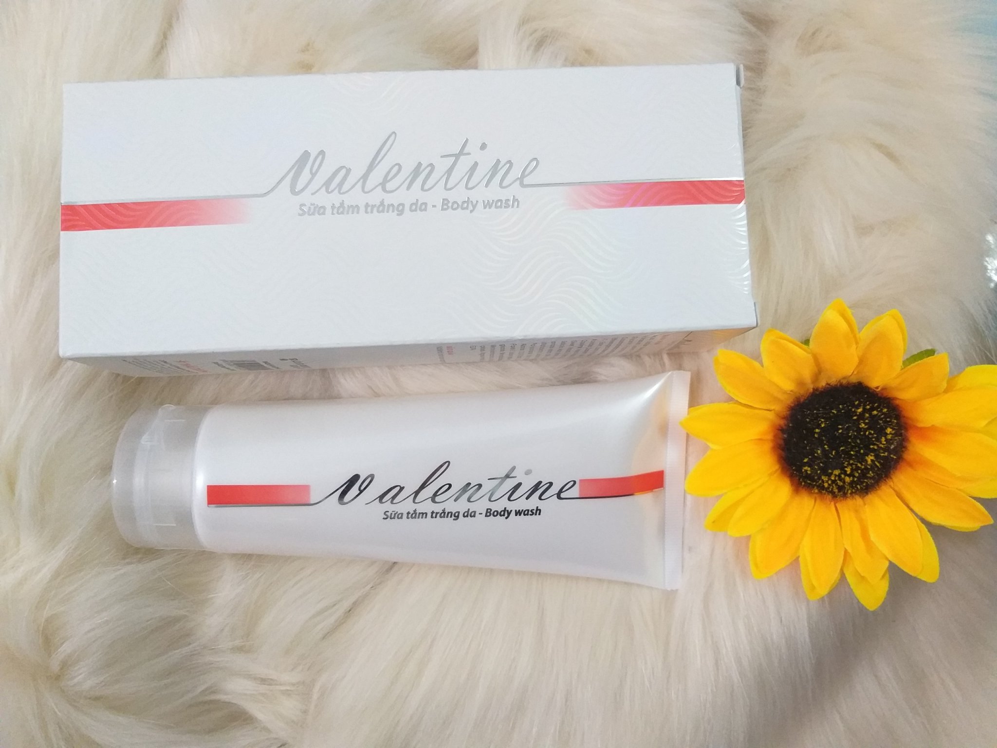 [HCM]Sữa tắm Valentine (200ml) - Sao Thái Dương