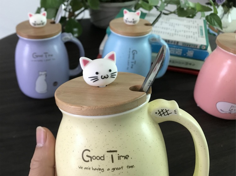 Ly Sứ Cao Cấp Nắp Gỗ Dễ Thương