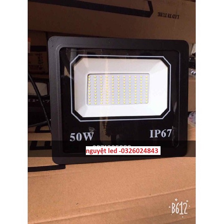 Đèn Pha Led 100W Chống Nước Ip67 - hàng không đẹp như mô tả xin hoàn tiền