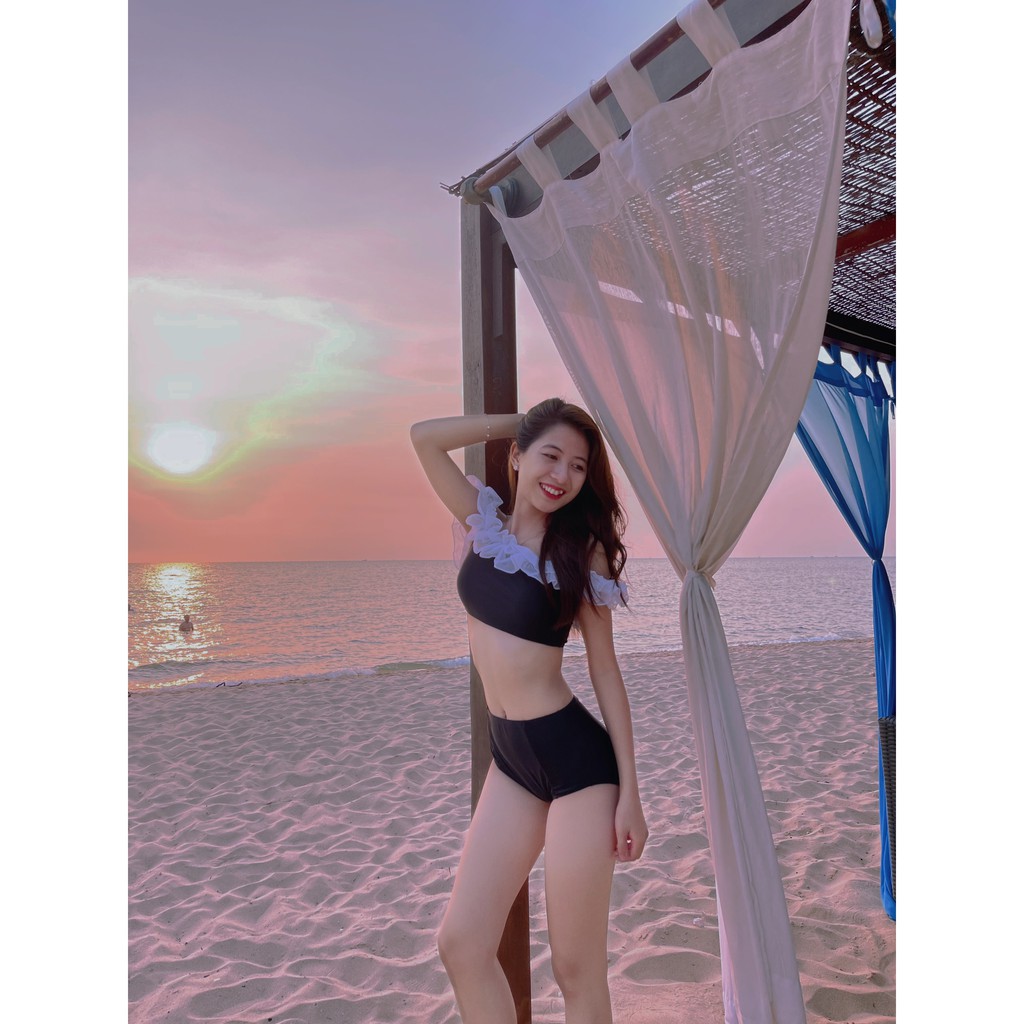 Set Bikini, đồ tắm, đồ bơi nữ phối viền trắng BKN01 4young fashion - Thân Tam Thảo