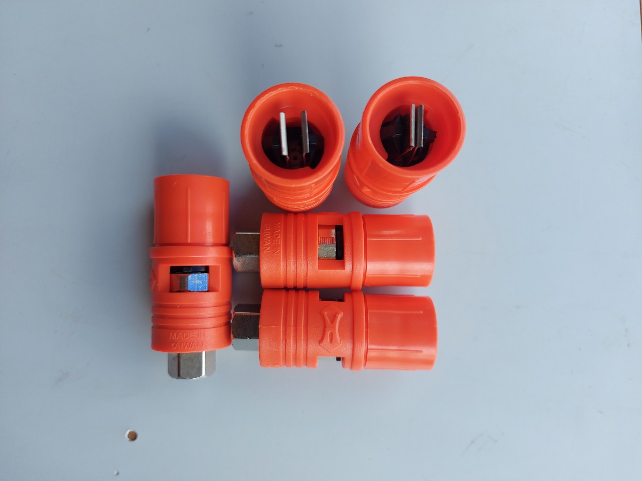 Béc rửa xe Đâì Loan có chỉnh - Béc cam. Đầu xịt rửa xe chỉnh áp. ren trong 13mm