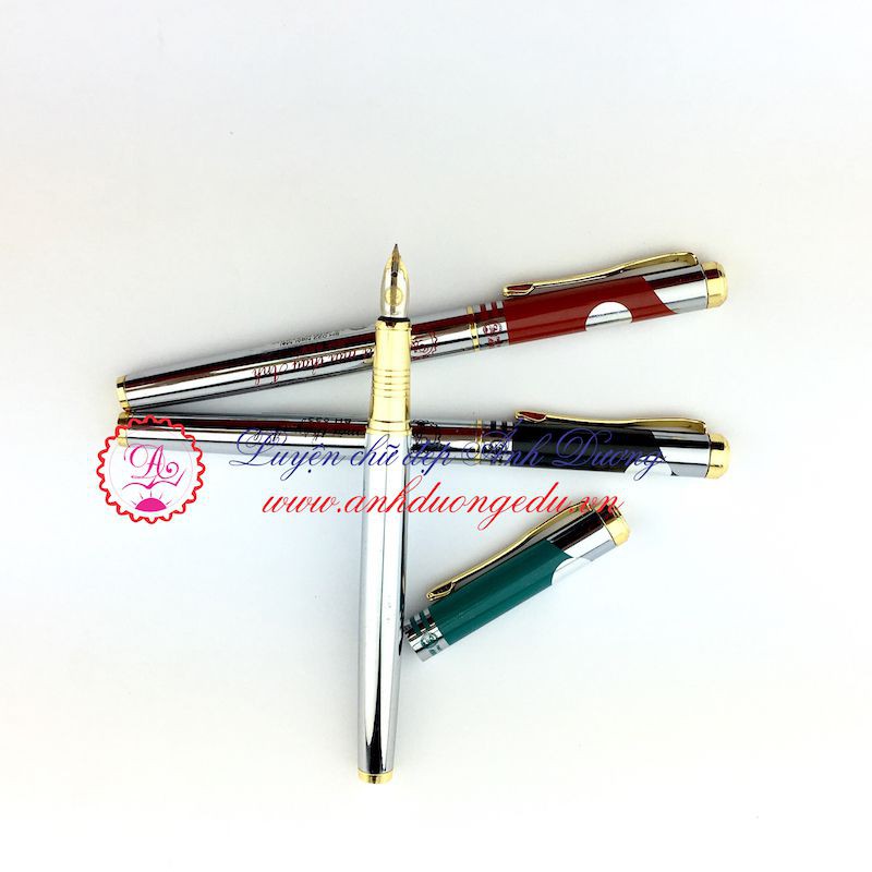 Bút mài thầy ánh sh022 ngòi hoa vàng thanh đậm tự nhiên, sắc nét
