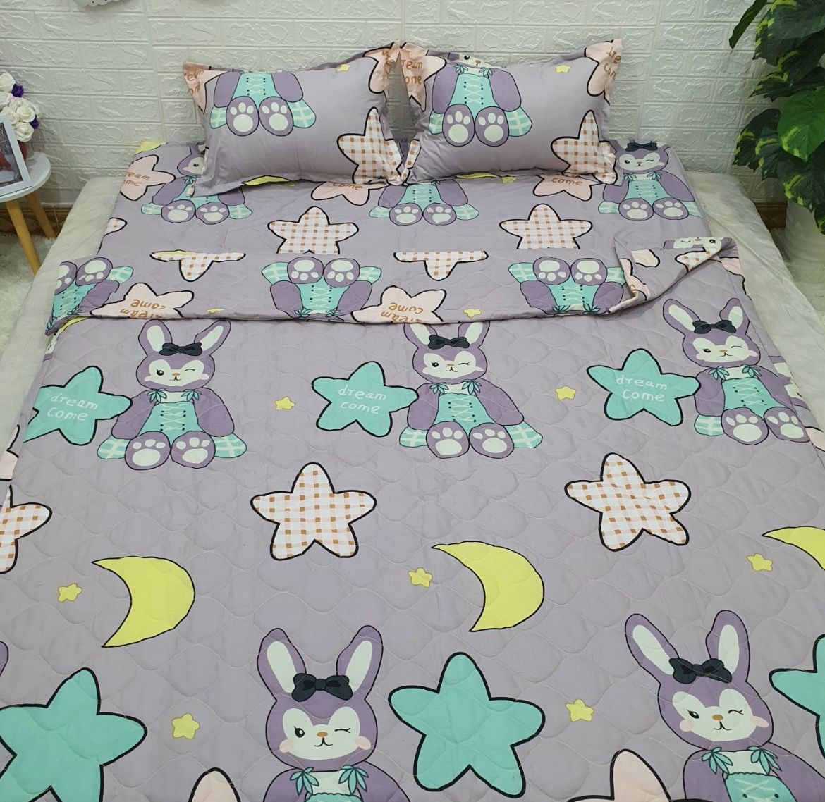 Bộ chăn ga gối cotton poly - thỏ tím tiệm nhà cá