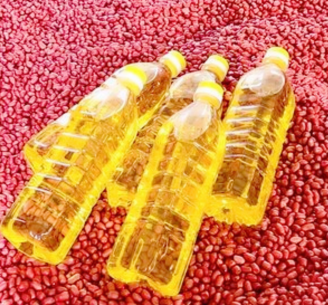 Dầu đậu phộng/ Dầu lạc Nguyên Chất / Lạc chuẩn Nam Định/ Dầu nhà làm
