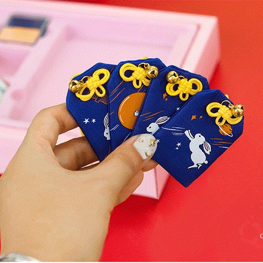 [HCM]Túi Phước May Mắn Omamori Thỏ Ngọc Bọc Vỏ Silicon tặng Đá Ngũ Sắc Mới 2021
