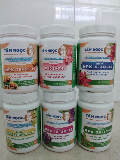 Combo 6 chai phân bón npk -sp của thầy tám ngọc chai 100g