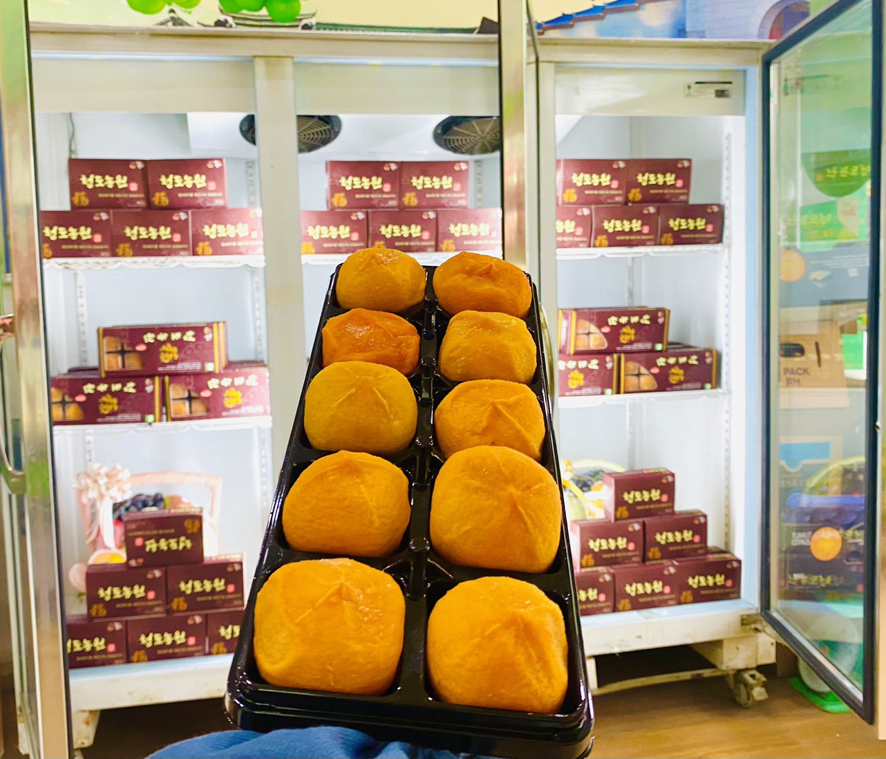 Hồng sấy hàn quốc hộp 10 quả thơm ngon bổ dưỡng vỏ ngoài dẻo trong thơm