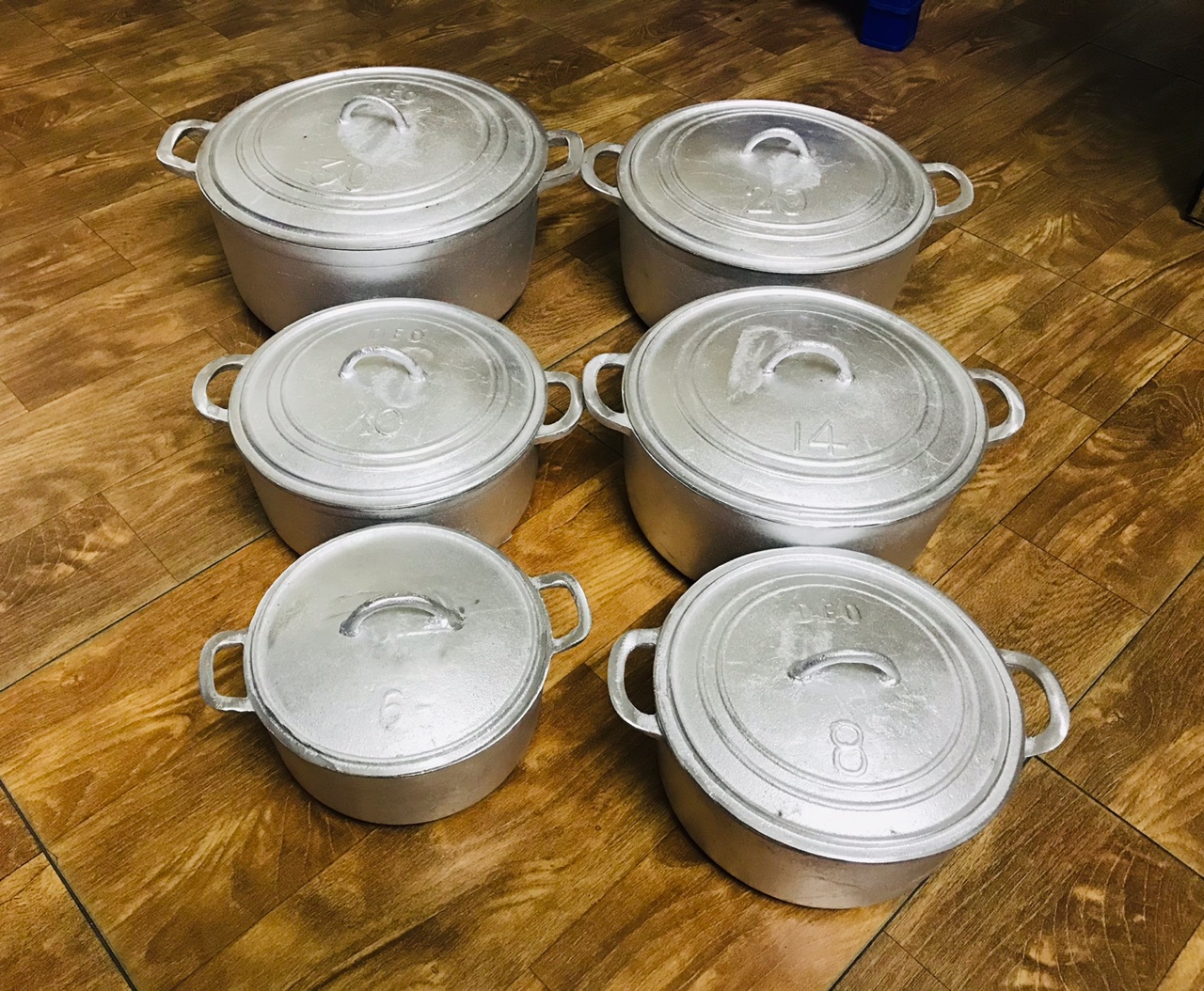 Nồi gang nấu cơm cháy đúc thủ công làng nghề đk 18-30cm