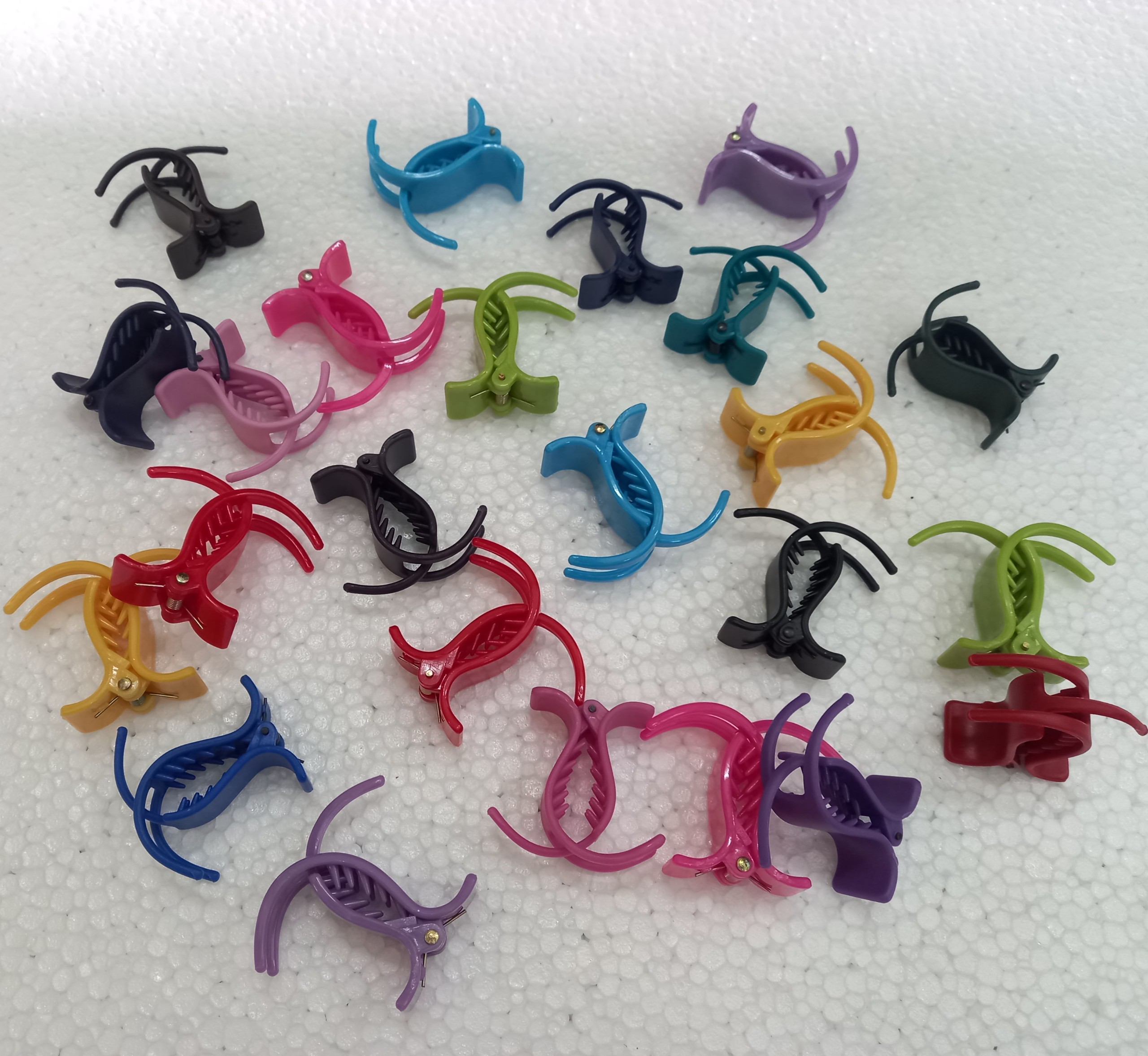 thun chun cột tóc  nhiều màu dễ thương size trung thun dẽo 100% dễ dàng biến tấu kiểu ( trong lượng 50g) 03