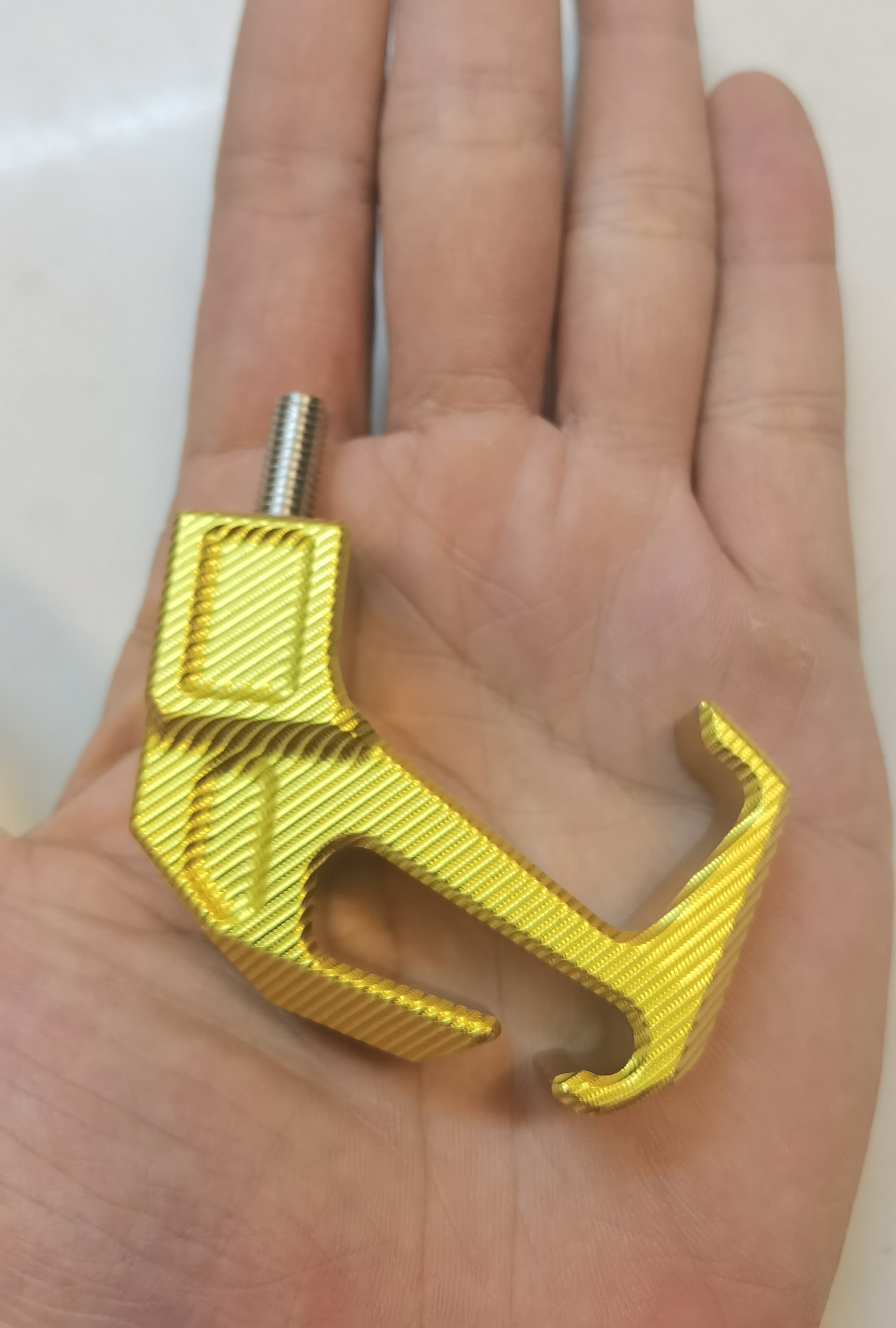 Moc treo xe may móc treo cho xe máy moto cnc m2