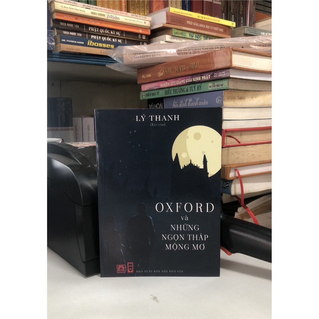 Sách - Oxford Và Những Ngọn Tháp Mộng Mơ