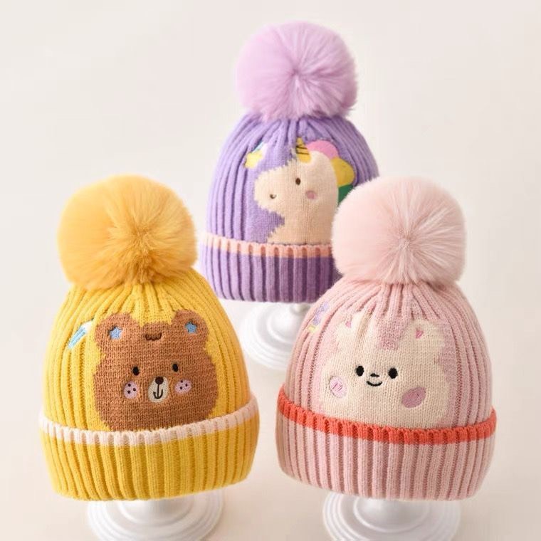 Cute bear, rabbit, unicorn and dinosaur plush toy beanie hats for 5 months