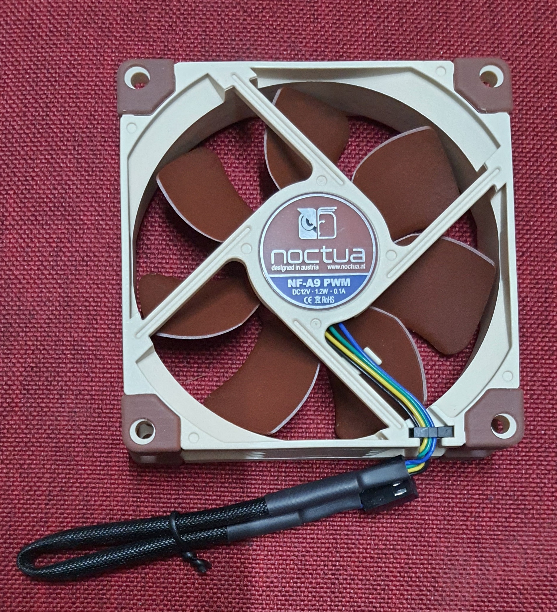 Fan cho tản nhiệt noctua 9cm nf-a9 pwm