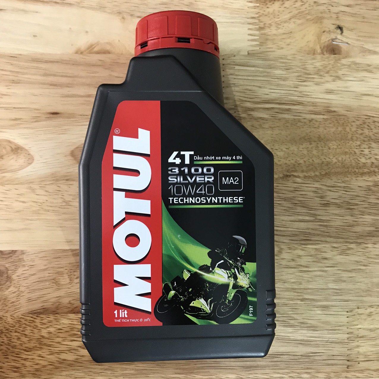 [HCM]Nhớt motul 4t 3100 silver 10w40-1l xe số Gian hàng uy tín nói sao bán vậy Hàng thật như hình không sai lệch không chỉnh sửa