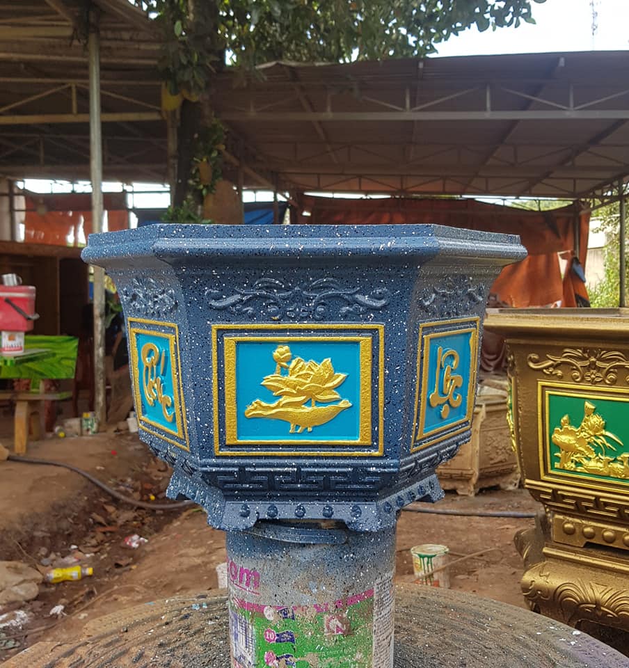 Khuôn đúc chậu lục giác 38 có lòng trong