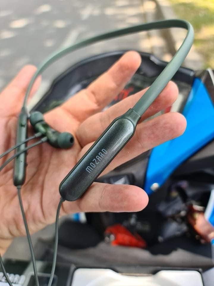 Tai nghe Bluetooth Mozard Z702