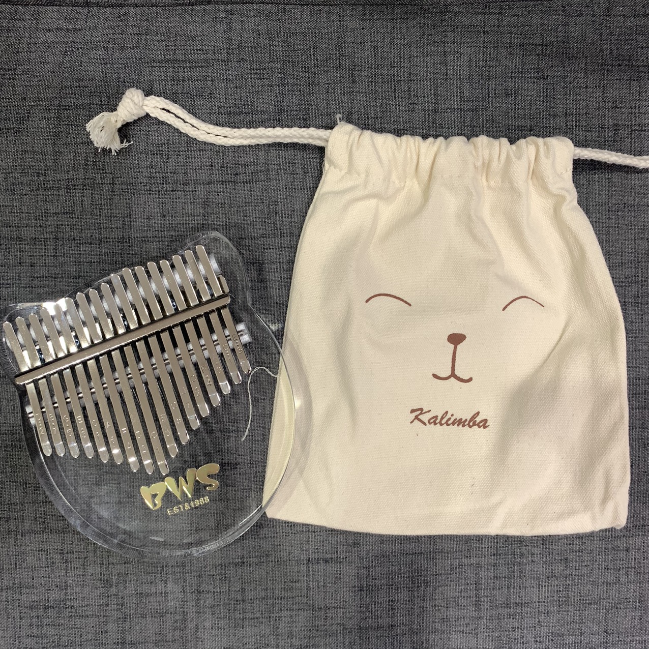 ĐÀN KALIMBA 17 PHÍM TRONG SUỐT CHÍNH HÃNG BWS