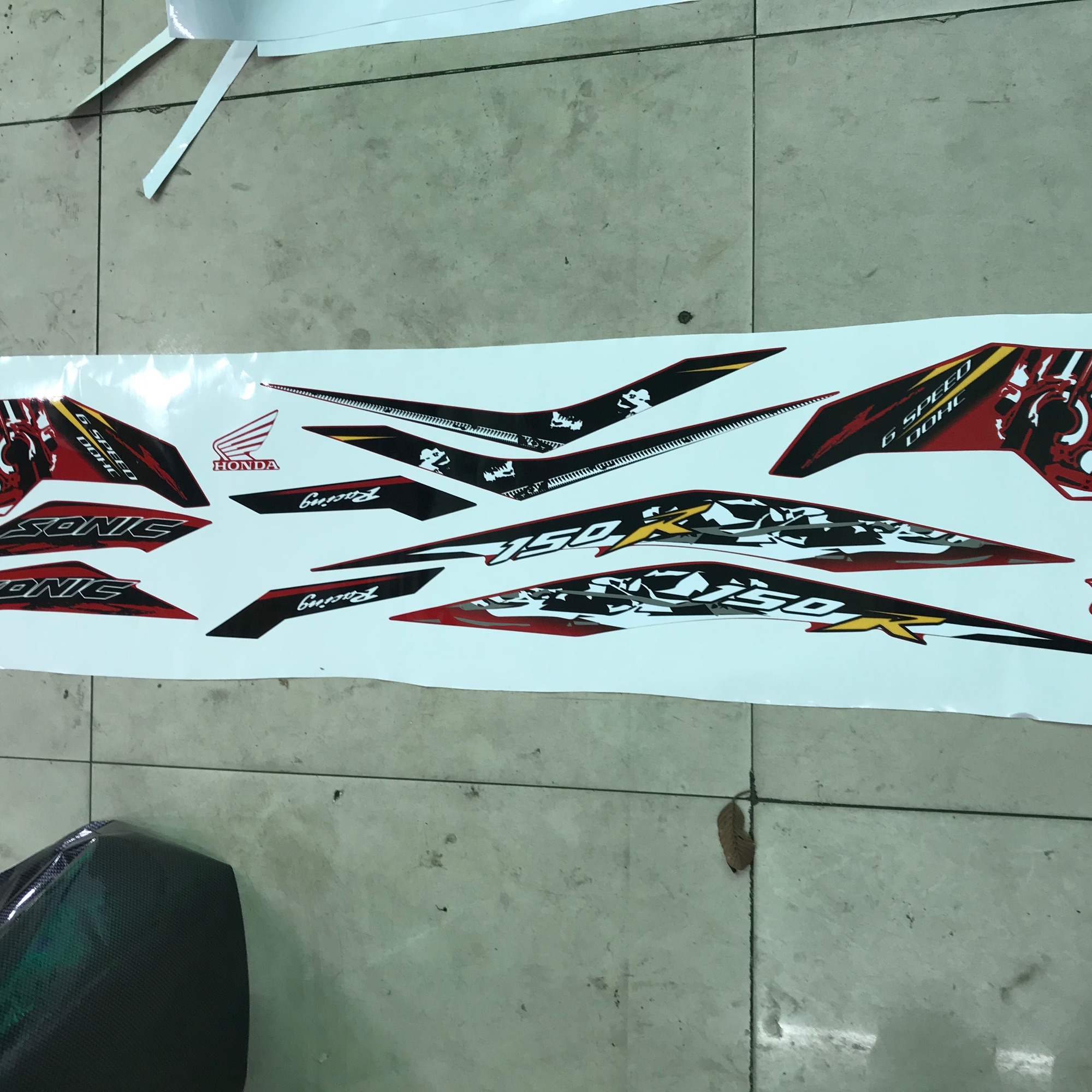 Tem rời sonic chế đẹp nè