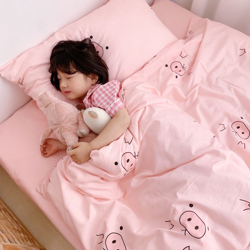 Bộ chăn ga gối lợn hồng đáng yêu  + ruột chăn hè.