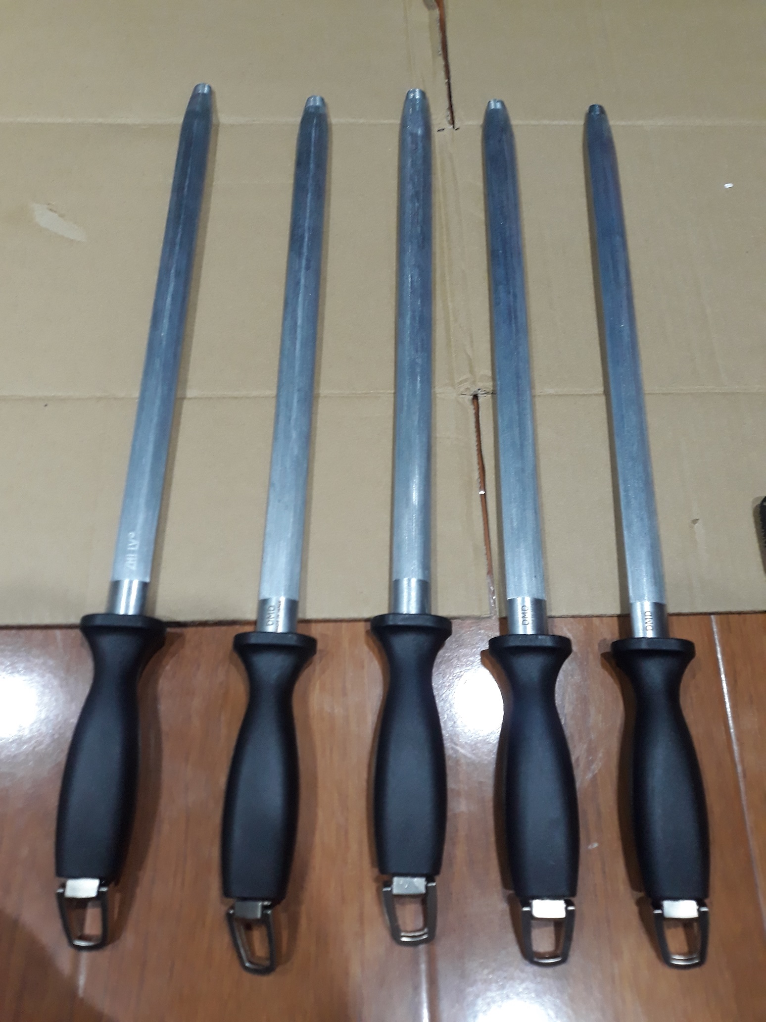 Mài liếc dao kéo Nhật bản, loại bẹt, lưỡi thép tròn dài 44cm