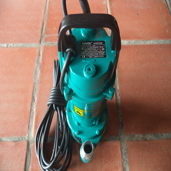 Máy bơm nước ngâm, máy bơm tõm, máy bơm đẩy cao, máy bơm chìm gia đình 370 W(tùy theo từng đợt mà màu xắc sản phẩm có thể khác)