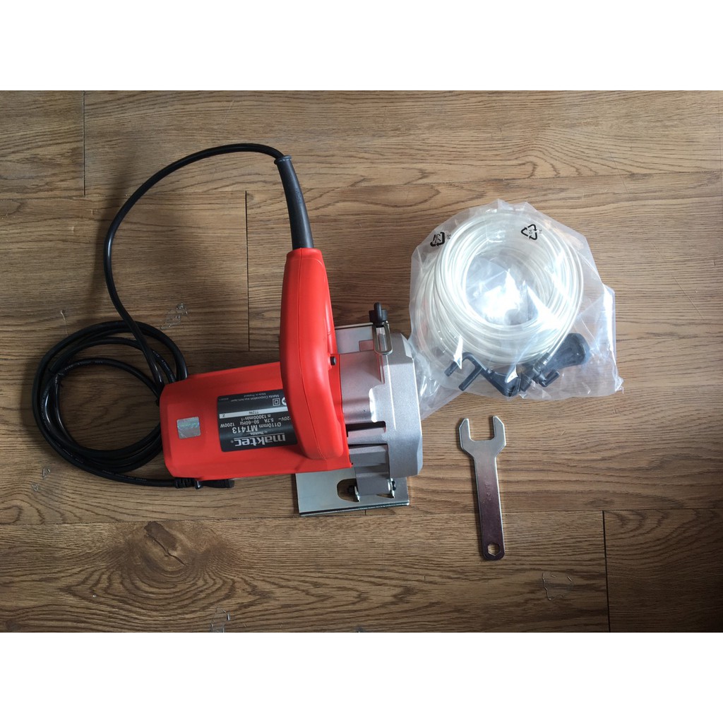 110mm-1200w máy cắt gạch maktec mt413