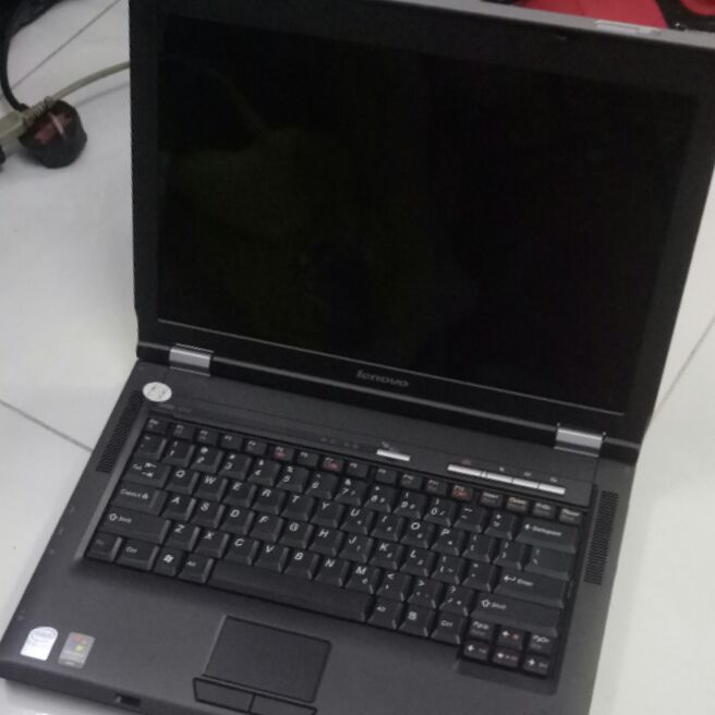 Laptop lenovo