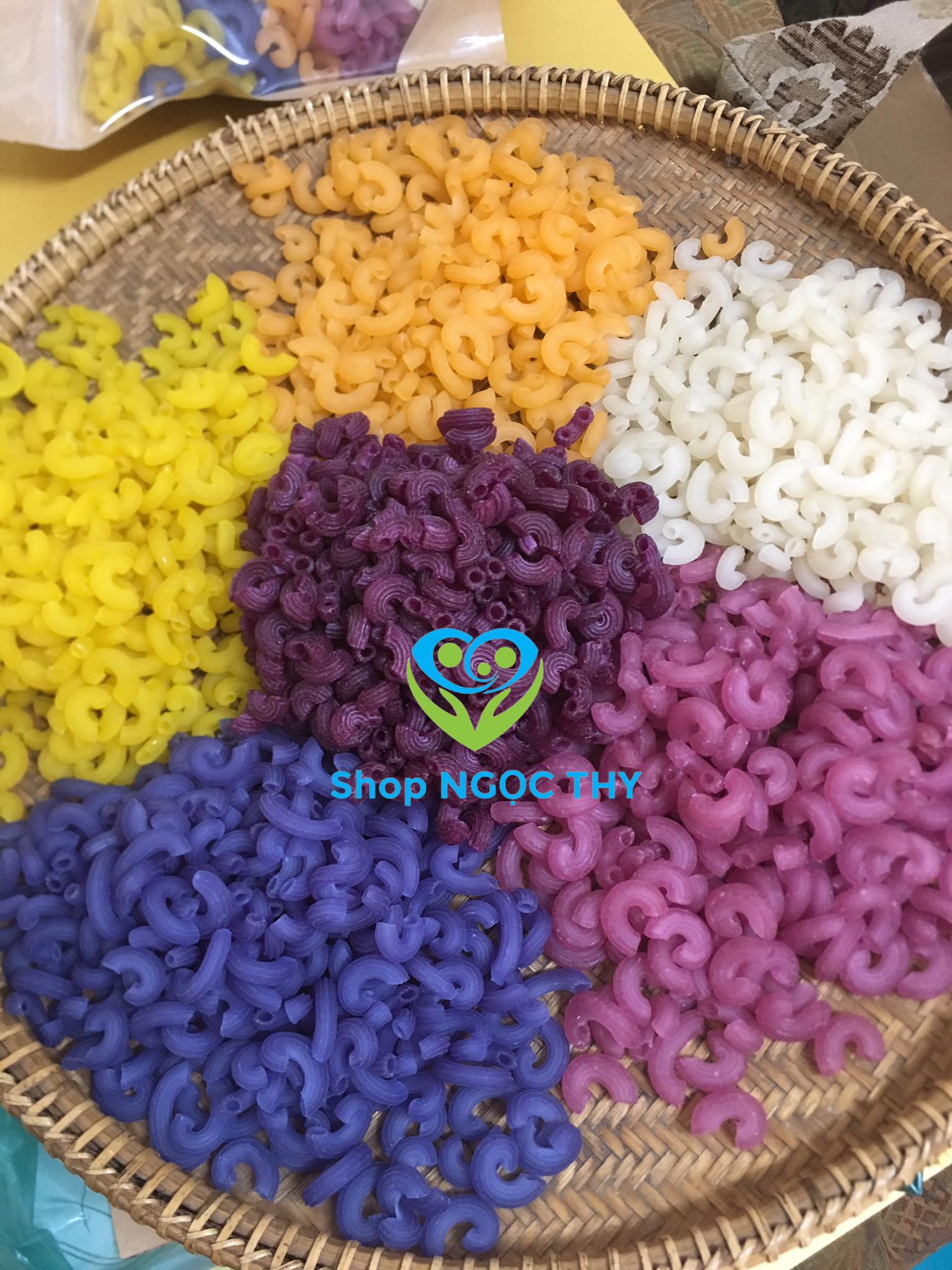 300gr Nui gạo lứt cao cấp và Nui rau củ nhiều màu