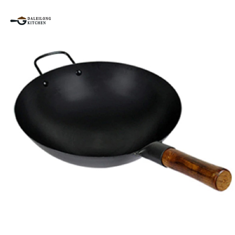 Chảo sắt Trung Quốc Chảo gỗ không tráng Chảo 32cm / 34cm / 36cm / 38cm chảo chống dính Dụng cụ nấu ăn Chảo Wok Thủ công