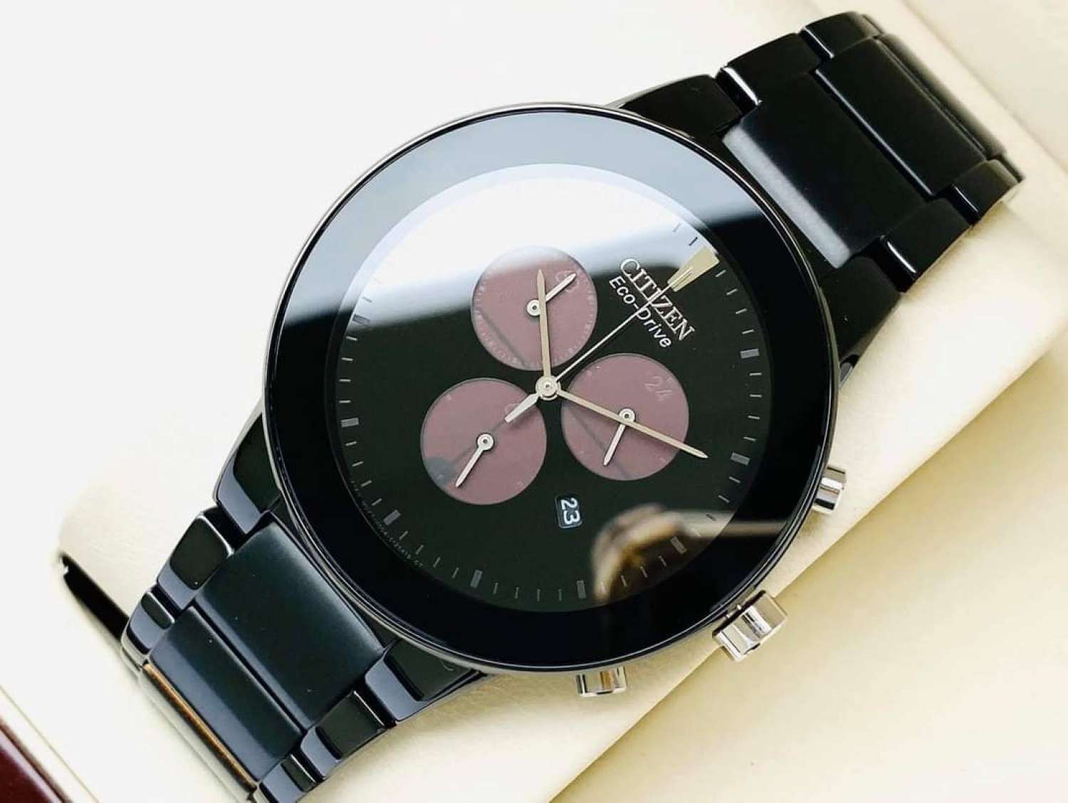 Đồng hồ Nam chính hãng Citizen Eco Drive AT2245-57E Size 43,Mặt đen,Lịch