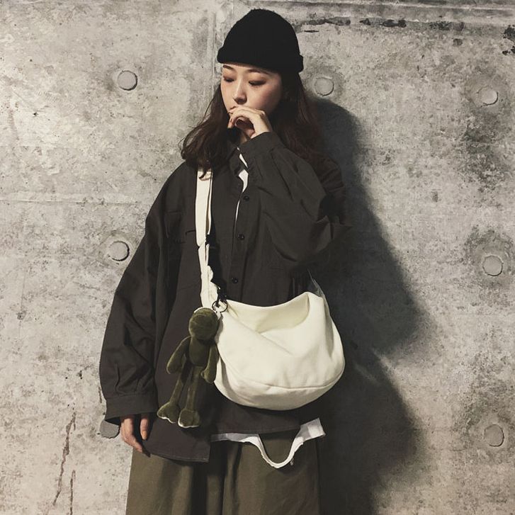 TÚI TOTE ĐEO CHÉO BÁN NGUYỆT VẢI CANVAS PHONG CÁCH ULZZANG ĐỂ SÁCH A4 TC03