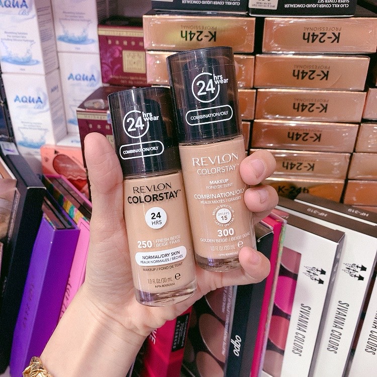 Kem nền Revlon