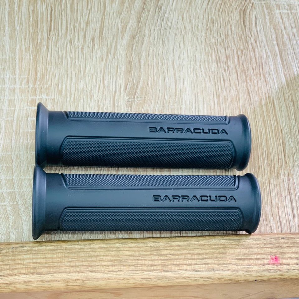 Bao tay Barracuda