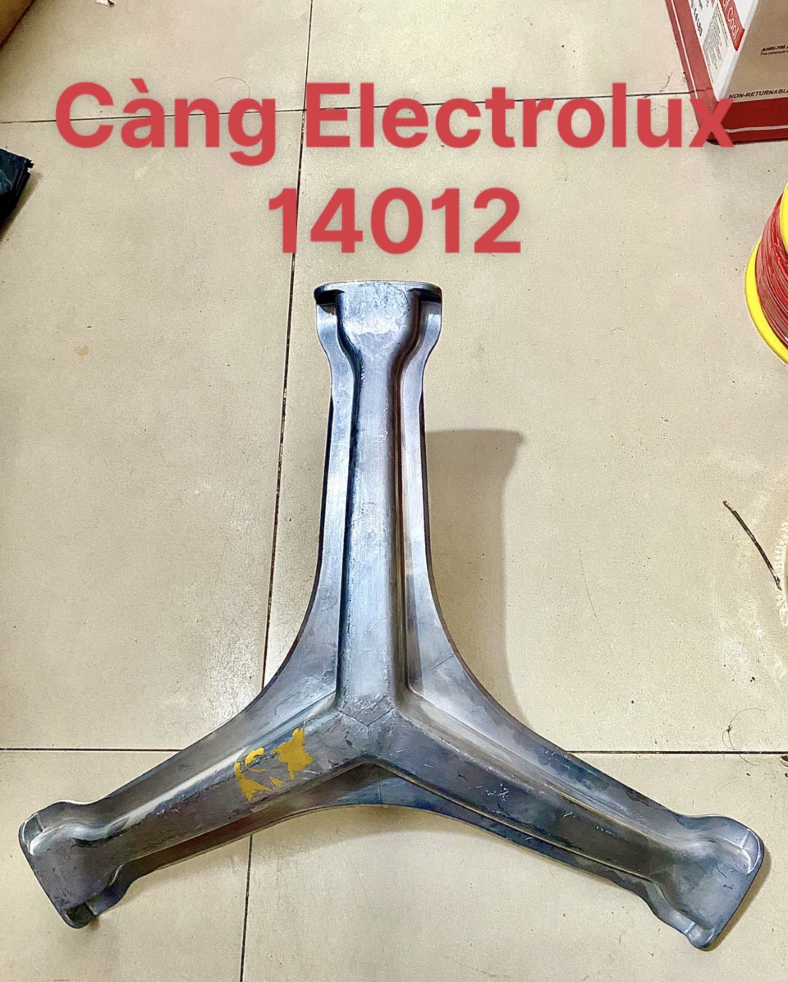 Càng máy giặt Electrolux 14012 / Chảng ba máy giặt Electrolux