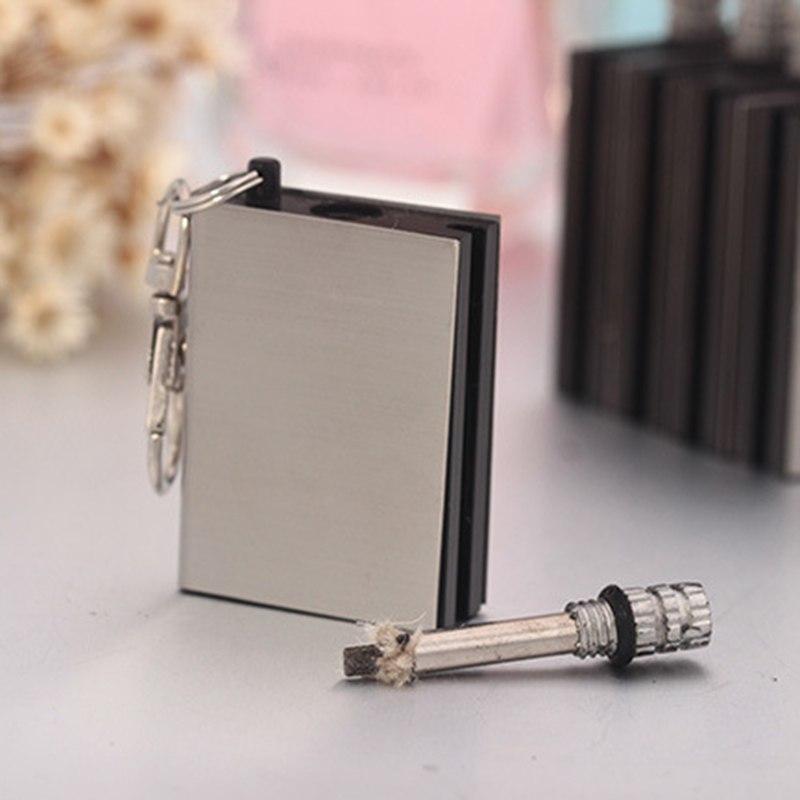 Bật lửa quẹt diêm xăng vuông kiêm móc khóa