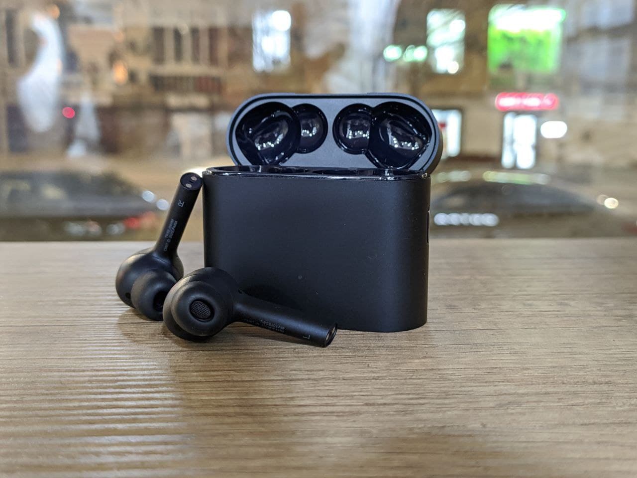 Mi Air Pro Mi Tws Review Tai Nghe Blueooth Xiaomi Omthing