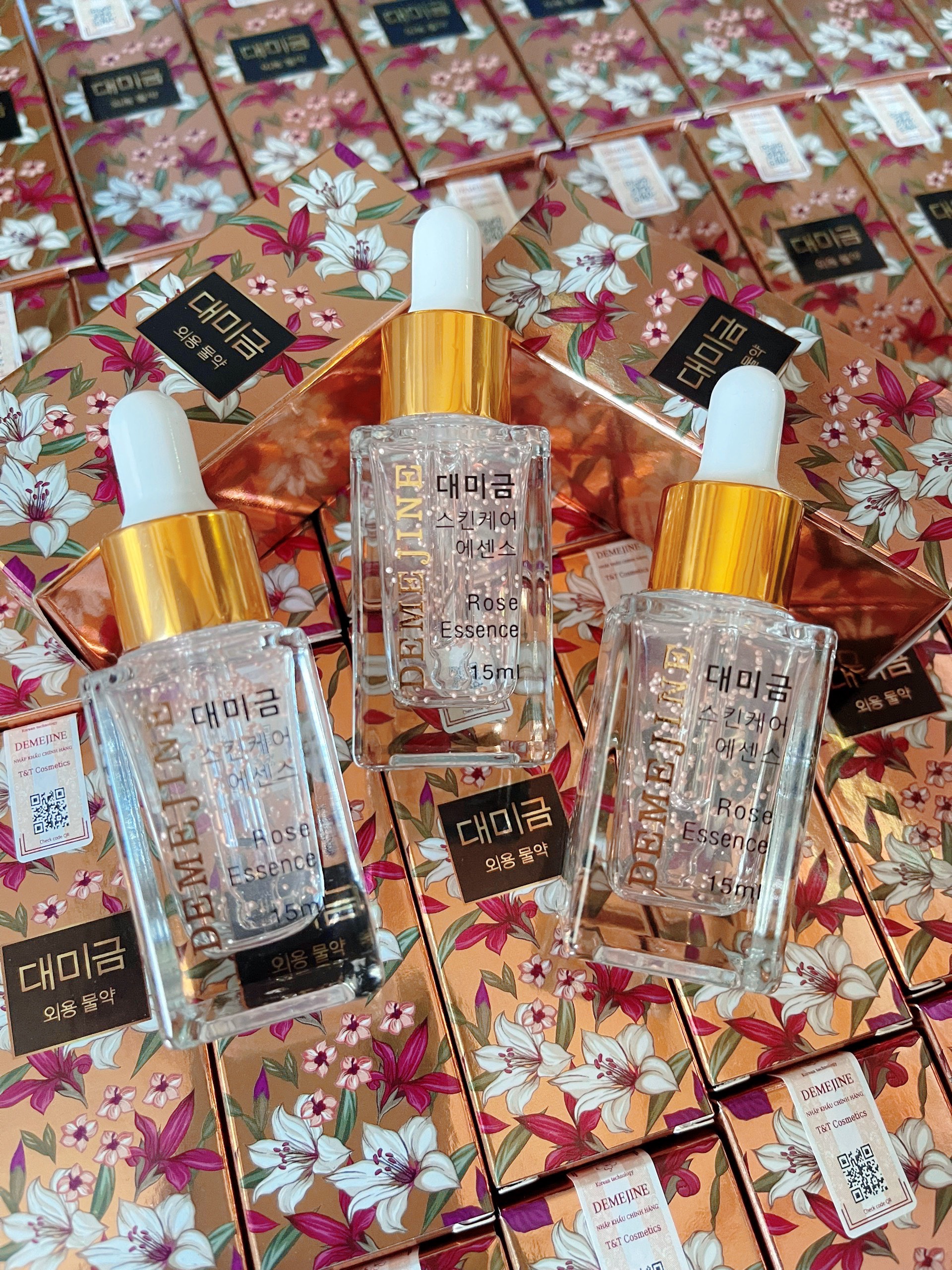 Serum Demejine Hoa Hồng Trẻ Hóa Làn Da