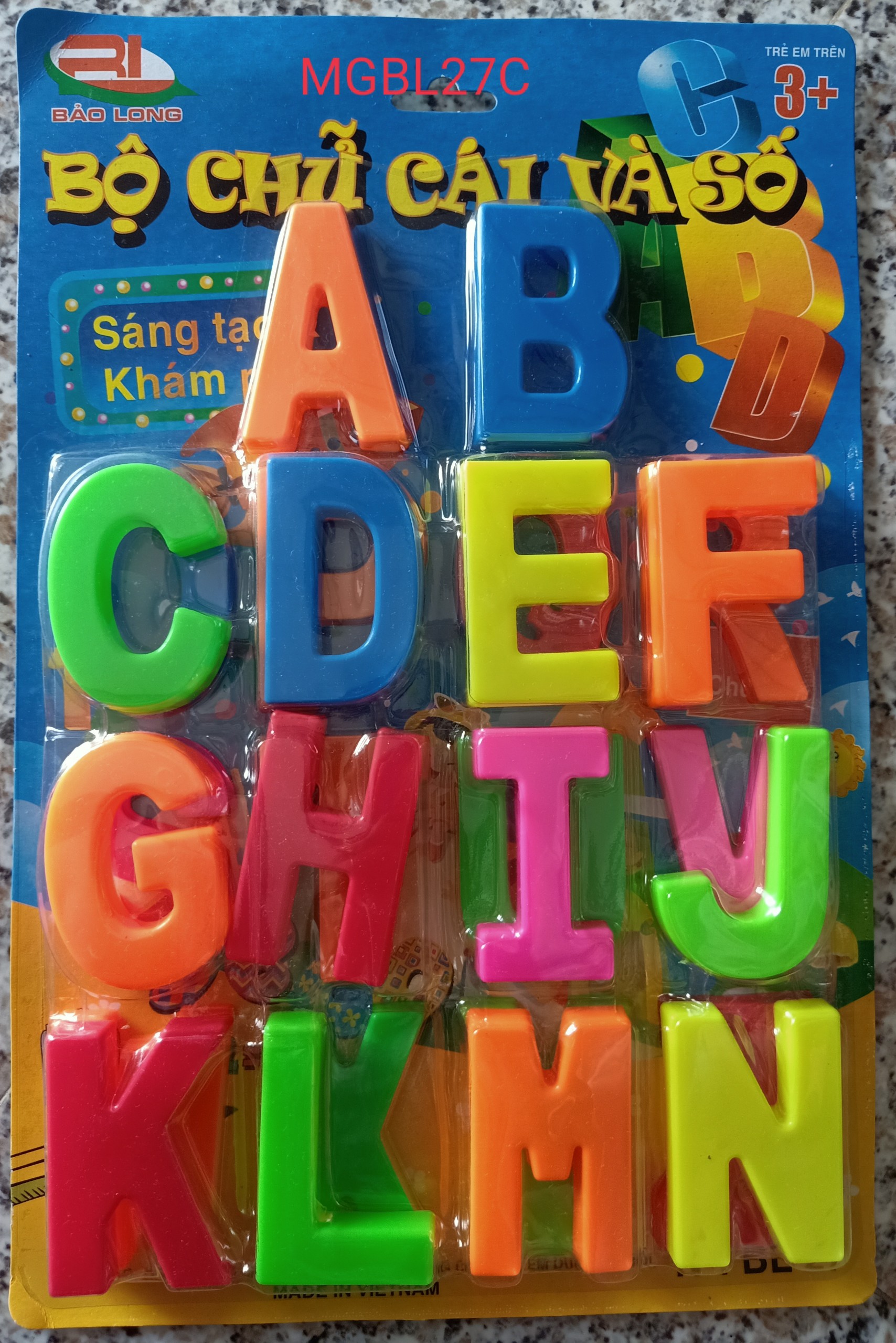 Bảng chữ cái lớn