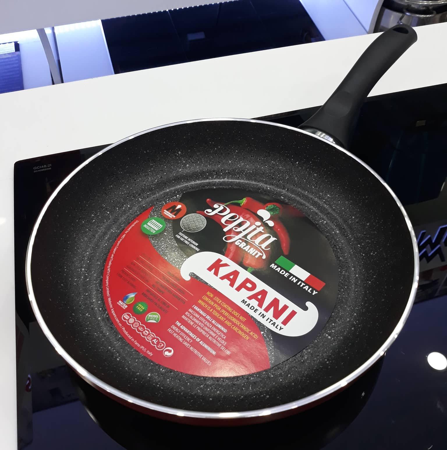 Chảo chống dính nhập nguyên chiếc từ Italia, đáy từ cao cấp KAPANI Pepita Model: PPIPS2830 (size 28 cm)