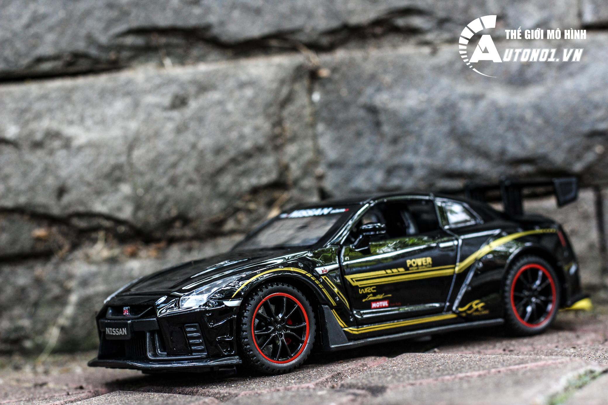 Mô hình xe nissan gt r35 black 1:32 alloy 6821