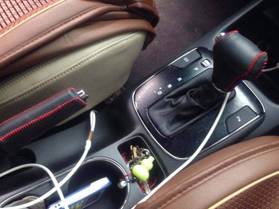 BỌC CẦN SỐ + TAY PHANH KIA CERATO, K3, SORENTO, RONDO