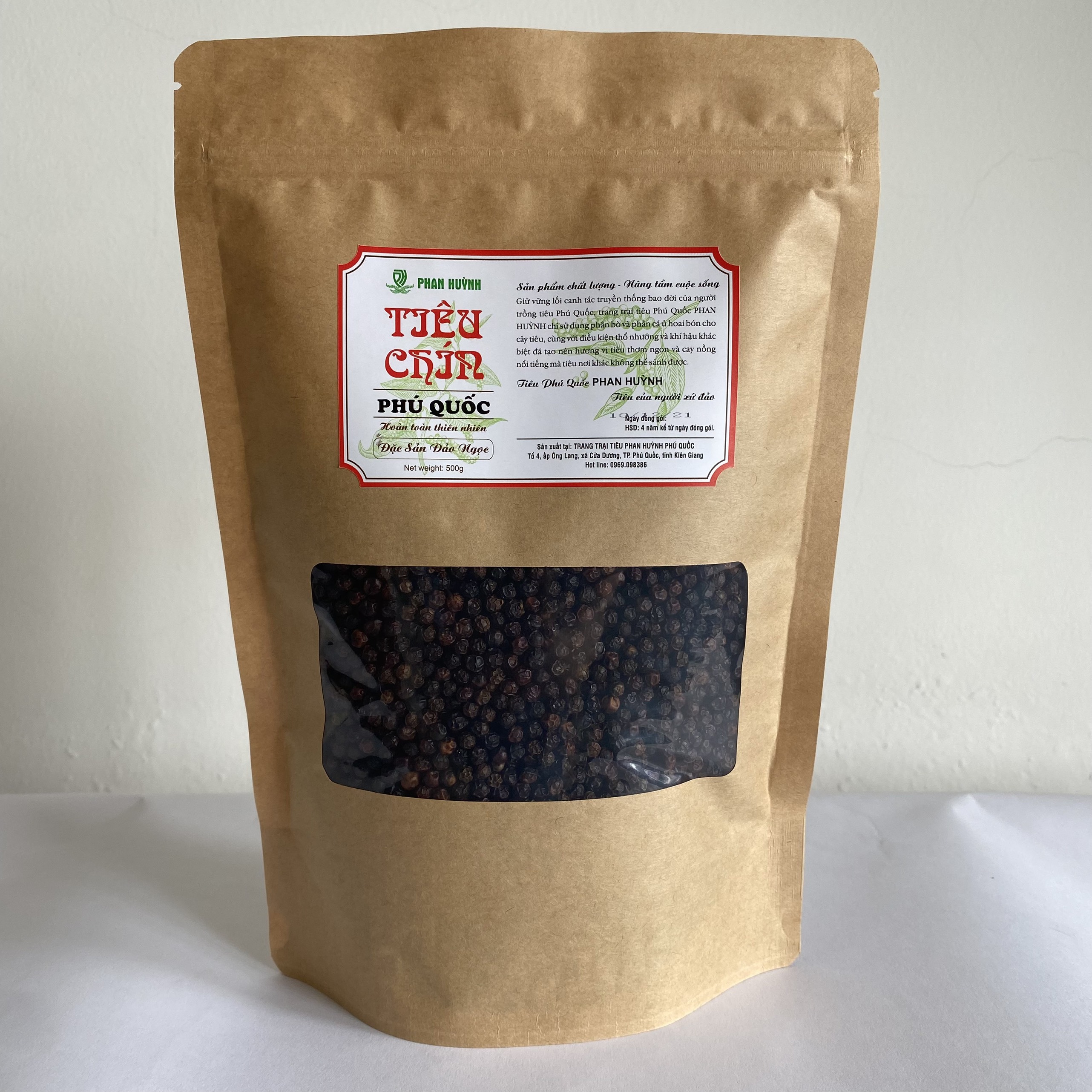 Tiêu chín phú quốc phan huỳnh sang trọng, thích hợp làm quà biếu tặng