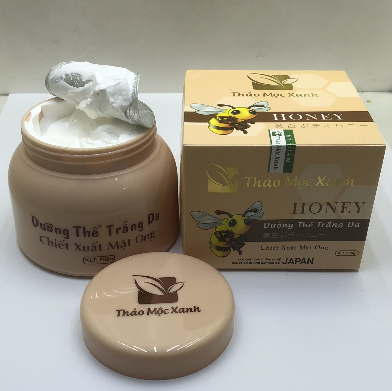 [HCM]Kem Body Siêu Trắng Thảo Mộc Xanh honey 250g