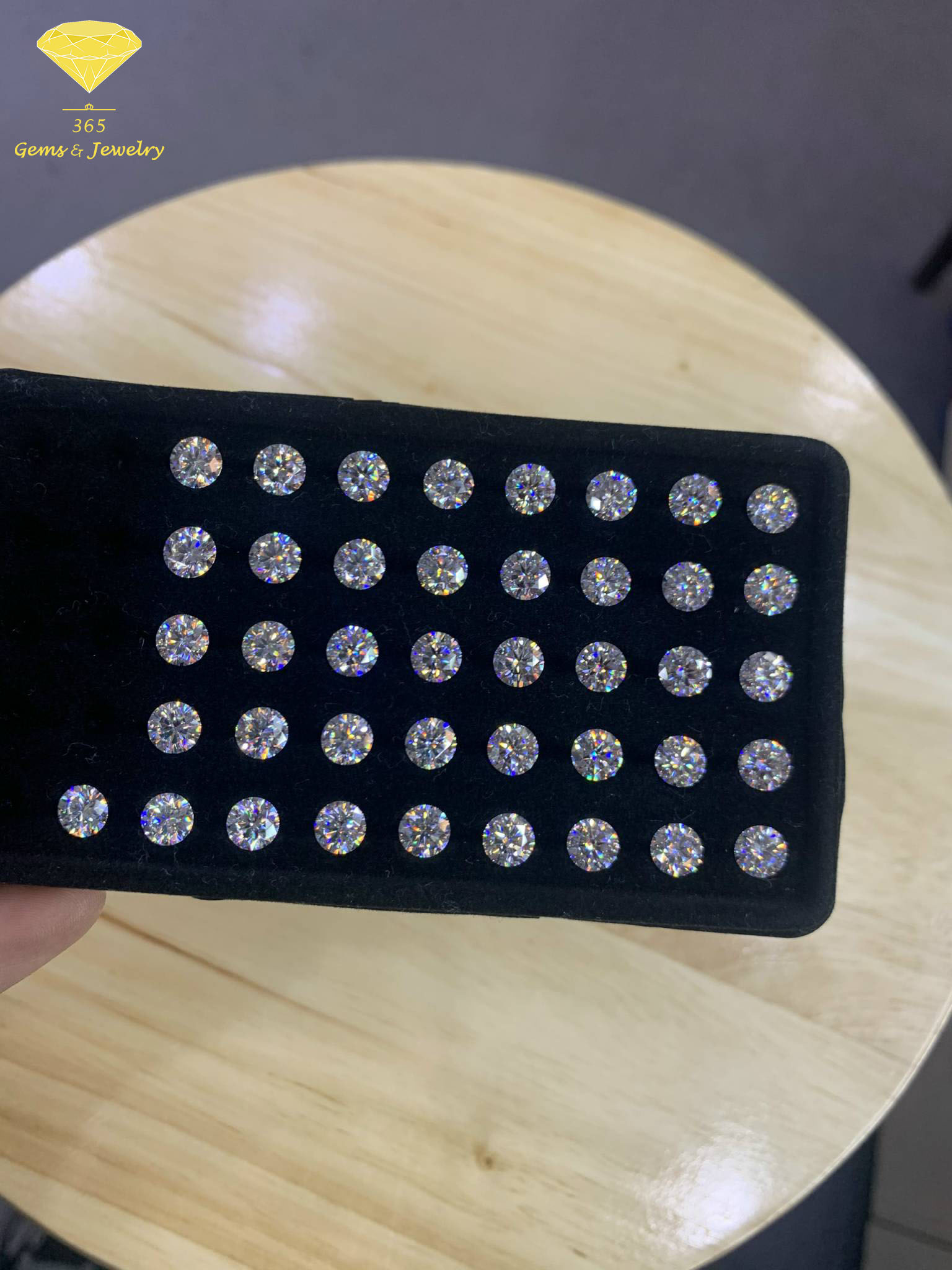 Kim cương nhân tạo Moissanite - 6.3mm (0.93ct) - Màu trắng - Giác cắt tròn - full kiểm định