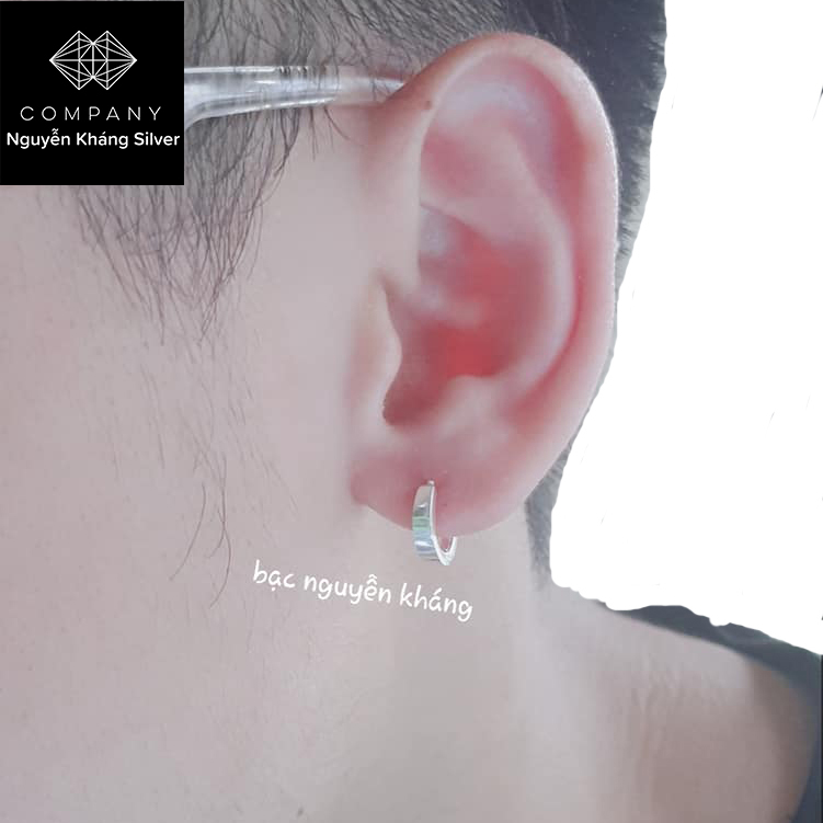 1 chiếc khuyên tại bạc tròn trơn cho nam khuyên tai cơ bản basic